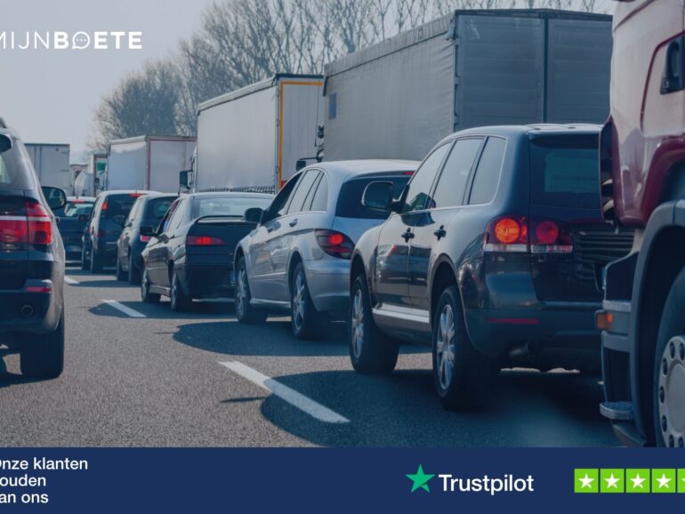 Reddingsstrook: Hoe en wanneer te vormen volgens de Wegcode